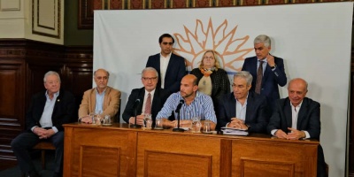 La oposicin interpelar a la ministra de Salud en caso de que no destituya al presidente de Asse