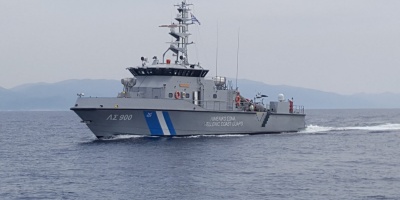 Rescatan decenas de migrantes tras sufrir un naufragio frente a las costas de Grecia