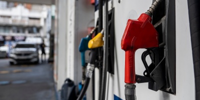 El gobierno dar a conocer la semana prxima los precios de los combustibles que regirn desde noviembre y hasta fin de ao