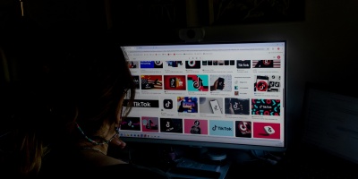 Bruselas acusa a TikTok y Meta de violar la Ley europea de Servicios Digitales
