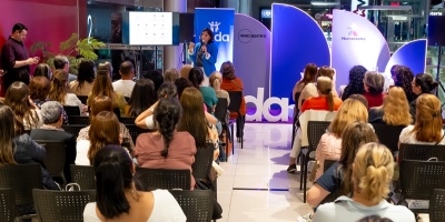 ANDA concientiz sobre la menopausia en charla con ginecloga especializada 