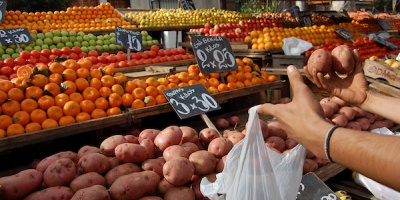 Vecinos de distintos barrios pidieron en el Parlamento la rotacin de ferias cada 5 aos.  