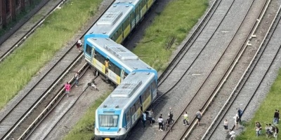Descarril una formacin de Tren Sarmiento en Liniers 