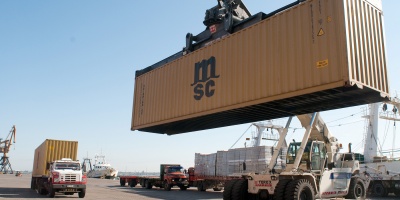 Se cumple un paro nacional de 24 horas de los trabajadores portuarios hasta este viernes a las 15:00 horas