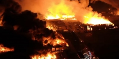 Un incendio con explosiones en un parque industrial de Buenos Aires deja ms de 20 heridos