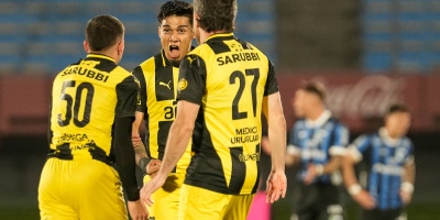 Pearol venci a Liverpool 2 a 1 y avanz a la final del campeonato uruguayo