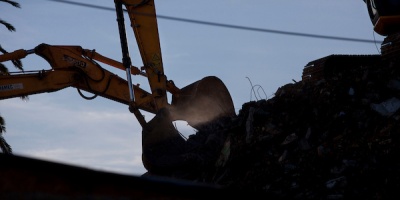 Intendencia comenz a demoler casas precarias en Paso Carrasco