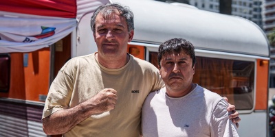 Dos trabajadores despedidos de la planta de Claldy en Young iniciaron una huelga de hambre 
