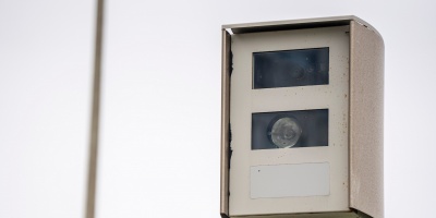 Dos nuevos radares comienzan a controlar velocidad desde este martes 