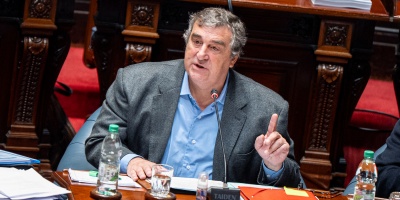 Botana indic� que analizar� el proyecto de Pedro Bordaberry que prev� prisi�n domiciliaria para mayores de 75 a�os