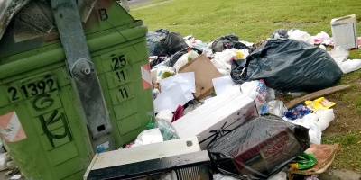 Este fin de semana se regularizar� la situaci�n por contenedores desbordados de basura