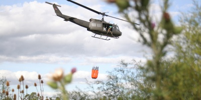 Bomberos combate un incendio de proporciones en Lavalleja 