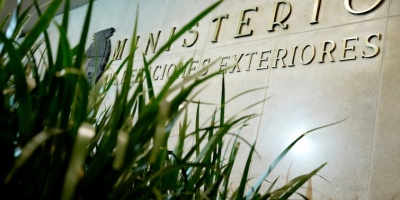 Uruguay rechaza intervenci�n militar y expresa preocupaci�n