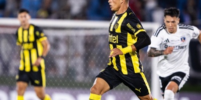 Pe�arol perdi� ante Colo Colo, a pesar de haber atajado cuatro penales