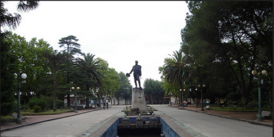 Intendencia de Durazno debi retirar los hipocampos de bronce de la plaza municipal por vandalismo