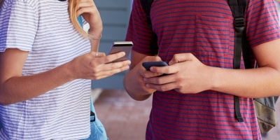 La cara oculta de los mensajes ef�meros en redes sociales: falsa privacidad para los menores y exposici�n no deseada