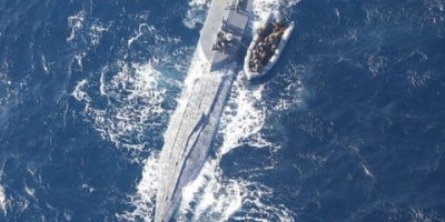 Interceptan diez toneladas de coca�na en un narcosubmarino en una operaci�n de Colombia con apoyo de EEUU