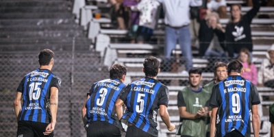 Liverpool perdi� ante Medell�n por 2 a 1