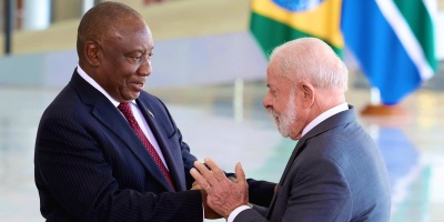 Lula advierte que Brasil y Sud�frica deben "preparar sus defensas" porque pueden ser "invadidos"