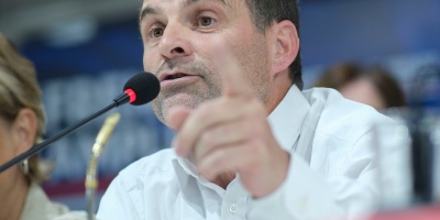 Tras cr�ticas de la oposici�n el edil del FA Gonzalo Zuvlea se pregunt�: "�che, y si fueran Gobierno que har�an?"