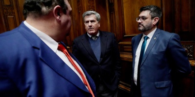 Diputado colorado realiz� pedido de informes al MSP por video donde militantes del Frente Amplio manipulan medicamentos en un comit� para "enviar a Cuba"