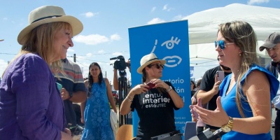 Carolina Cosse celebr� que se estimule la uni�n de las mujeres