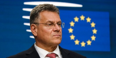 UE acuerda reforma aduanera que estrecha el control sobre plataformas como Temu