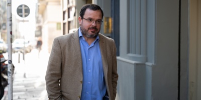 La suba de los combustibles evidencia un doble discurso del Frente Amplio, sostuvo Felipe Schipani