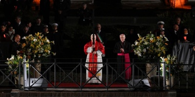 El Papa Le�n XIV presidi� su primer V�a Crucis con un acento contra la guerra y el abuso de poder