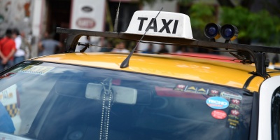 Oscar Dourado se mostr� a favor de eliminar las mamparas de los m�viles