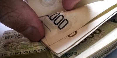 Analistas econ�micos esperan que la inflaci�n se acelere durante los pr�ximos meses para alcanzar el 4,5% antes de fin de a�o