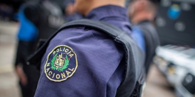 Un efectivo policial mat� a su pareja, suegros y se quit� la vida