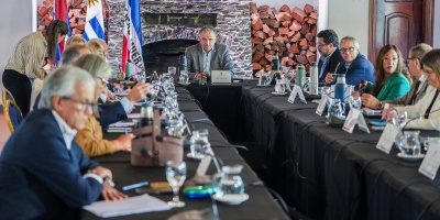 El presidente de la Rep�blica, Yamand� Orsi convoc� a un nuevo Consejo de Ministros para el lunes, despu�s de su viaje a Espa�a