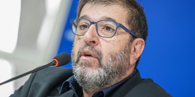 Fernando Pereira present� la experiencia el �FA te escucha� y realiz� una autocr�tica sobre la izquierda latinoamericana durante cumbre progresista internacional 