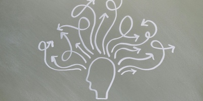 Sesgos cognitivos de anclaje y de arrastre