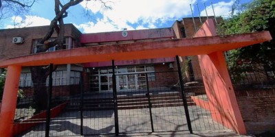 El sindicato de profesores de Secundaria realiz� un paro y movilizaci�n en el liceo 3 de Salto