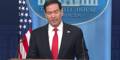 Le�n XIV recibe a Marco Rubio en el Vaticano, tras las cr�ticas de Trump al Papa