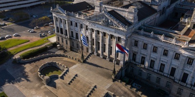 Gustavo Gonz�lez aclar� que la reforma del Palacio Legislativo viene desde la gesti�n de Argim�n y sufri� un fuerte recorte