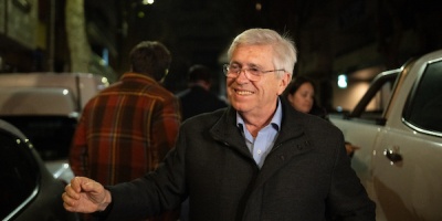 Tabar� Viera acus� al Gobierno de "saludar con sombrero ajeno" y cuestion� el freno a la investigadora de ASSE