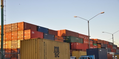 Sigue la ca�da de exportaciones industriales
