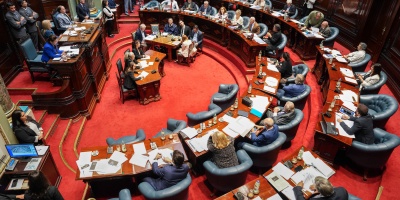 La votaci�n de las venias para fiscales que el Senado iba a discutir este mi�rcoles fue retirada del orden del d�a por decisi�n del Frente Amplio