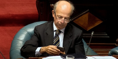 Garc�a apunta a la conducci�n pol�tica por la crisis de seguridad