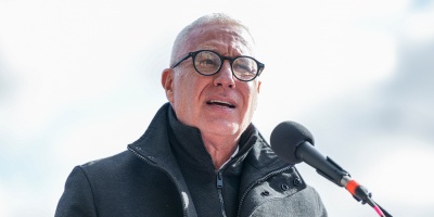 Carlos Negro sostuvo que Uruguay tiene �nuevos y m�s poderosos enemigos� que en la �poca de Jos� Gervasio Artigas