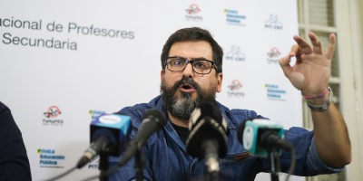 Profesores realizan paro y se movilizan frente a Torre Ejecutiva por m�s recursos en el marco de la rendici�n de cuentas