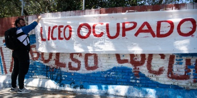 Estudiantes ocupan el liceo IBO en reclamo de prepuesto
