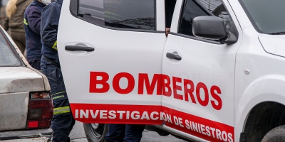 Cinco personas fueron internadas en CTI producto de un incendio que afect� parte de un centro del MIDES en el Prado