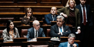 La oposici�n critic� el balance de la interpelaci�n realizado por el ministro de Econom�a.
