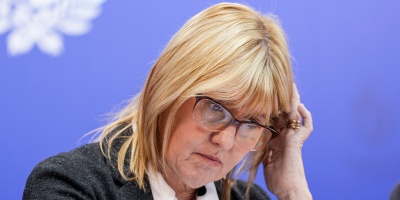 Tras los casos de Meningitis de esta semana, entre los que hubo cinco fallecidos, Cristina Lustemberg descart� que se trate de un brote