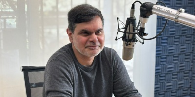Renato est� en la luna" en el Planetario de Montevideo