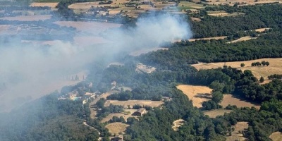 Cientocincuenta ni�os fueron confinados de una casa de colonias por el incendio en la Bisbal d'Empord�